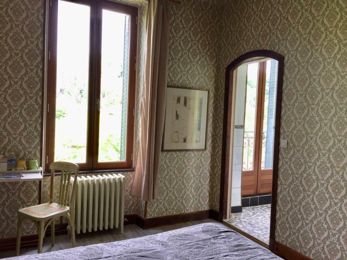 Aux Berges Du Coubisou Bed & Breakfast Eksteriør bilde