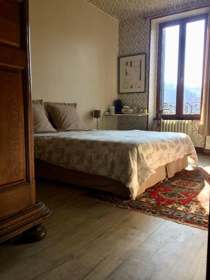 Aux Berges Du Coubisou Bed & Breakfast Eksteriør bilde
