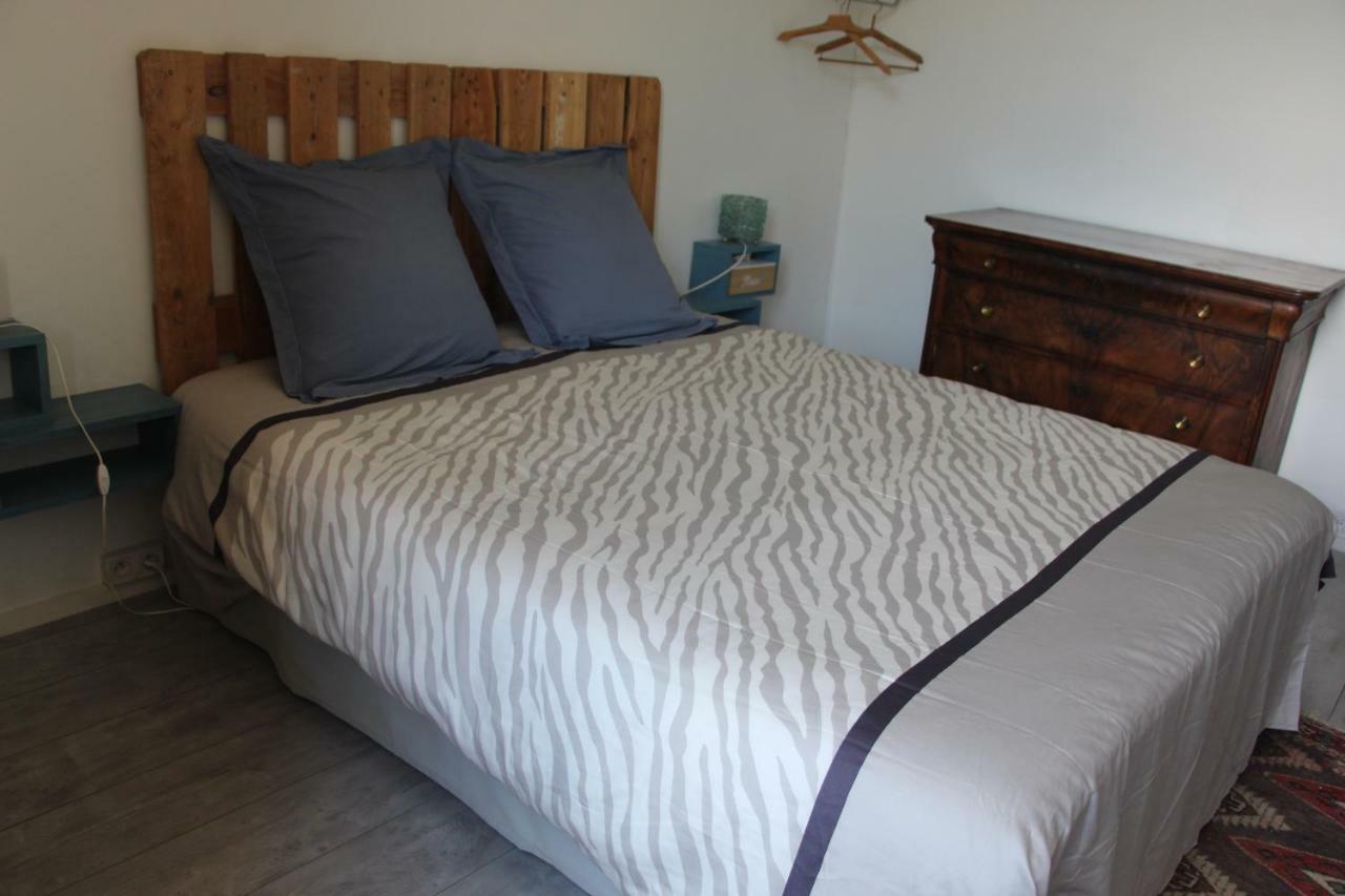 Aux Berges Du Coubisou Bed & Breakfast Eksteriør bilde