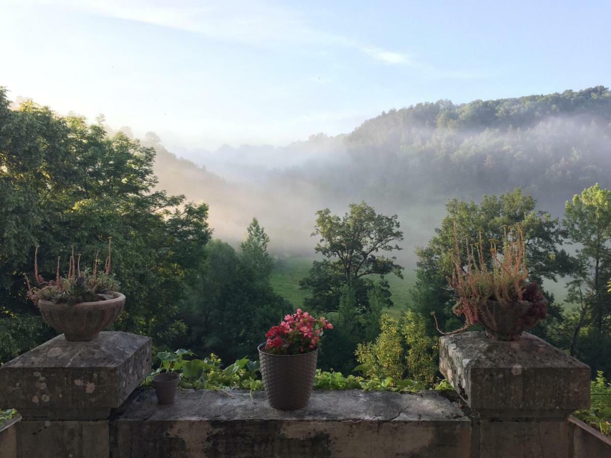 Aux Berges Du Coubisou Bed & Breakfast Eksteriør bilde